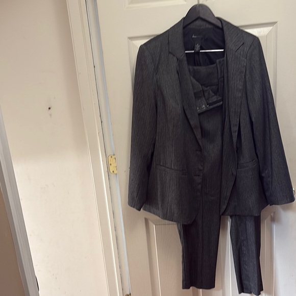Lane Bryant Charcoal Blazer - Picture 4 of 4